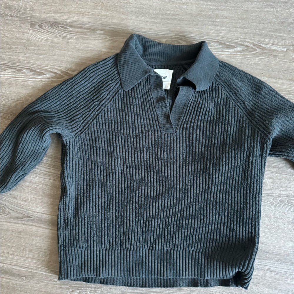 Oversized aerie sweater size M